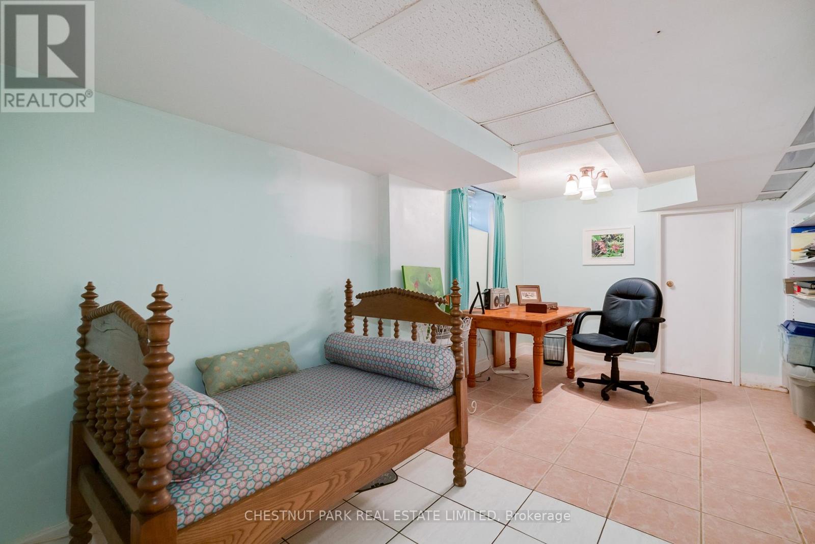 56 Poplar Plains Road, Toronto, Ontario  M4V 2M8 - Photo 36 - C12992276