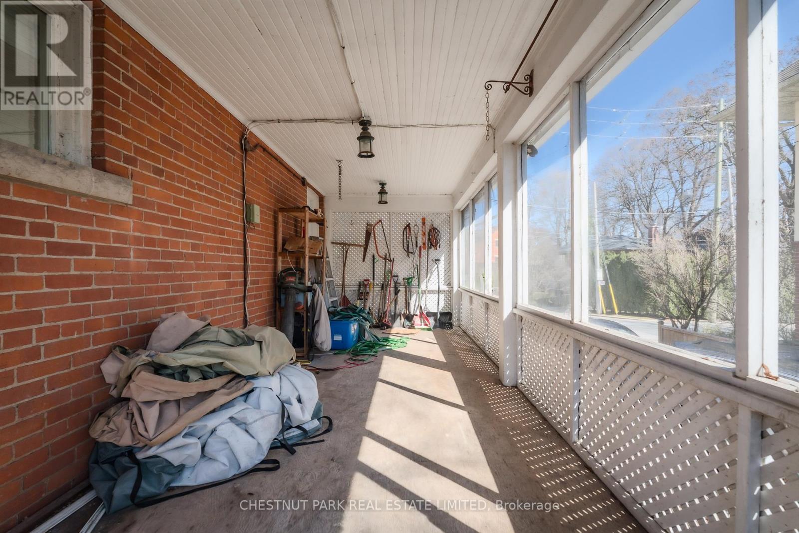 56 Poplar Plains Road, Toronto, Ontario  M4V 2M8 - Photo 49 - C12992276