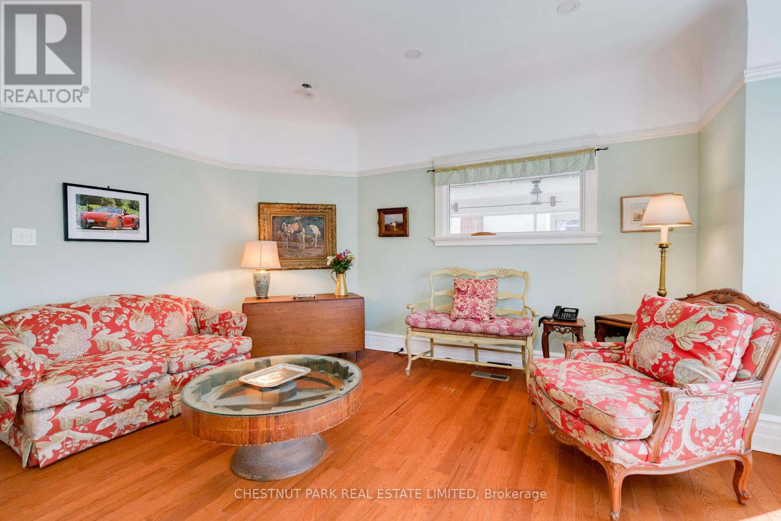 56 Poplar Plains Road, Toronto, Ontario  M4V 2M8 - Photo 7 - C12992276