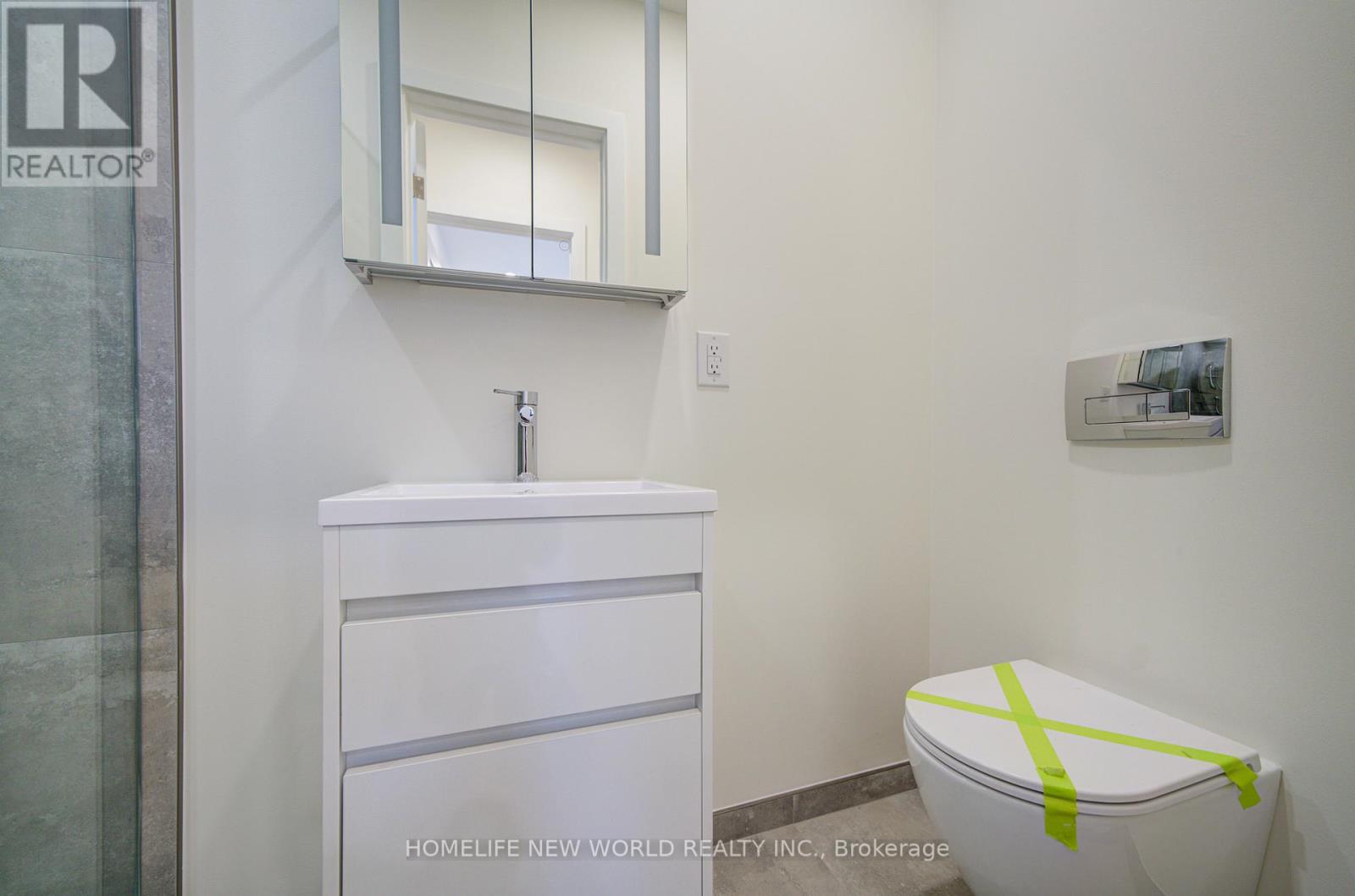 Unit 2 - 78 Gladstone Avenue, Toronto, Ontario  M6J 3K8 - Photo 10 - C12992320