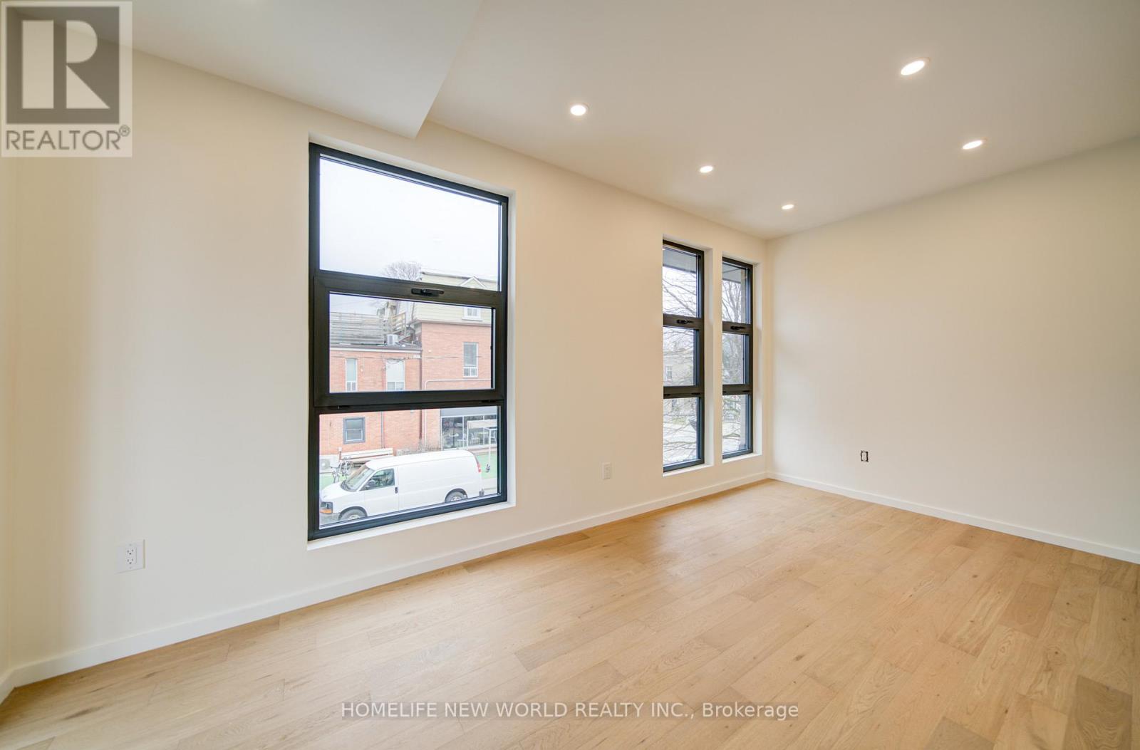 Unit 2 - 78 Gladstone Avenue, Toronto, Ontario  M6J 3K8 - Photo 5 - C12992320