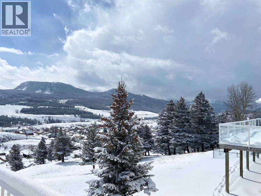 8142 26 Avenue, Coleman, Alberta  T0K 0M0 - Photo 2 - A2297689