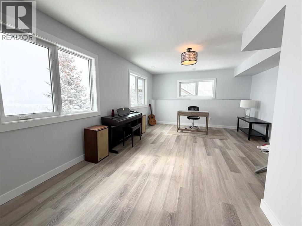 8142 26 Avenue, Coleman, Alberta  T0K 0M0 - Photo 29 - A2297689