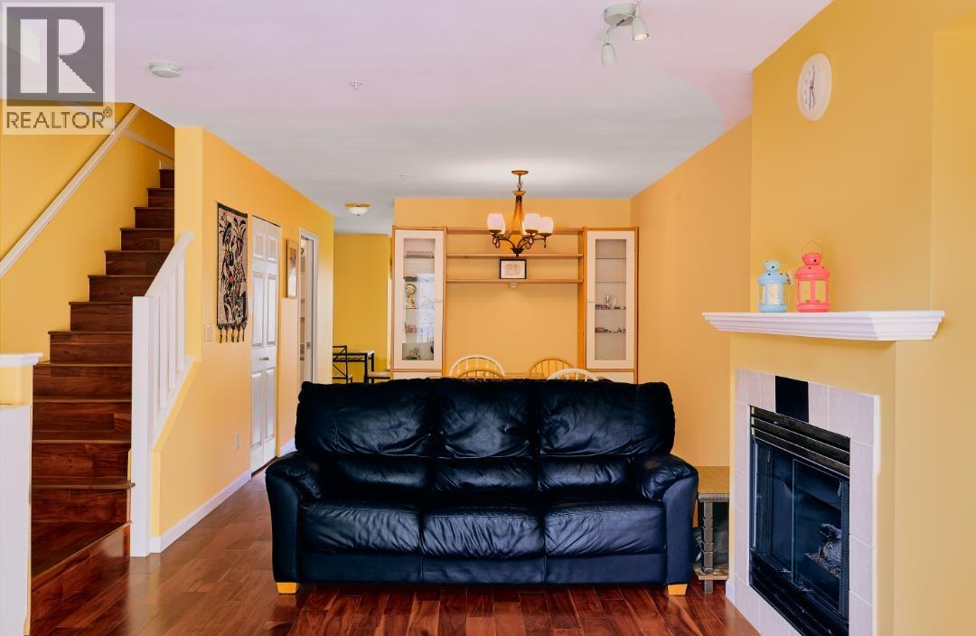 117 6588 Southoaks Crescent, Burnaby, British Columbia  V5E 4K1 - Photo 2 - R3110374