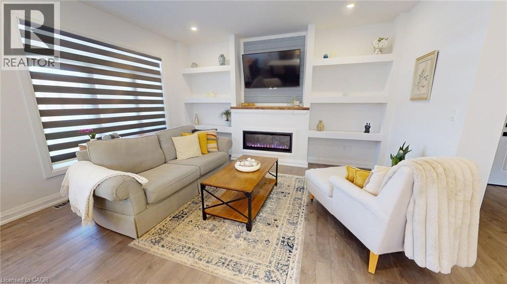 137 Woodberry Crescent, Elmira, Ontario  N3B 0E5 - Photo 2 - 40802657