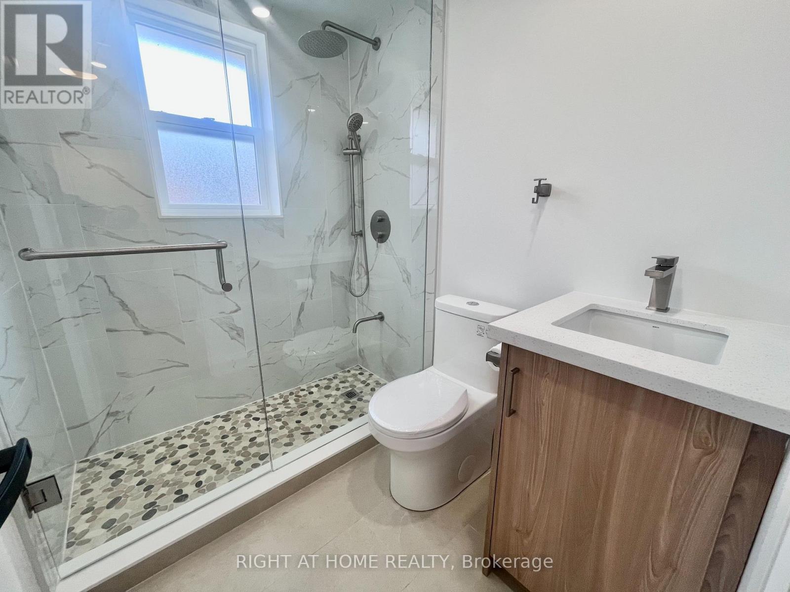 22 Frolick Crescent, Toronto, Ontario  M1G 3E7 - Photo 14 - E12992088