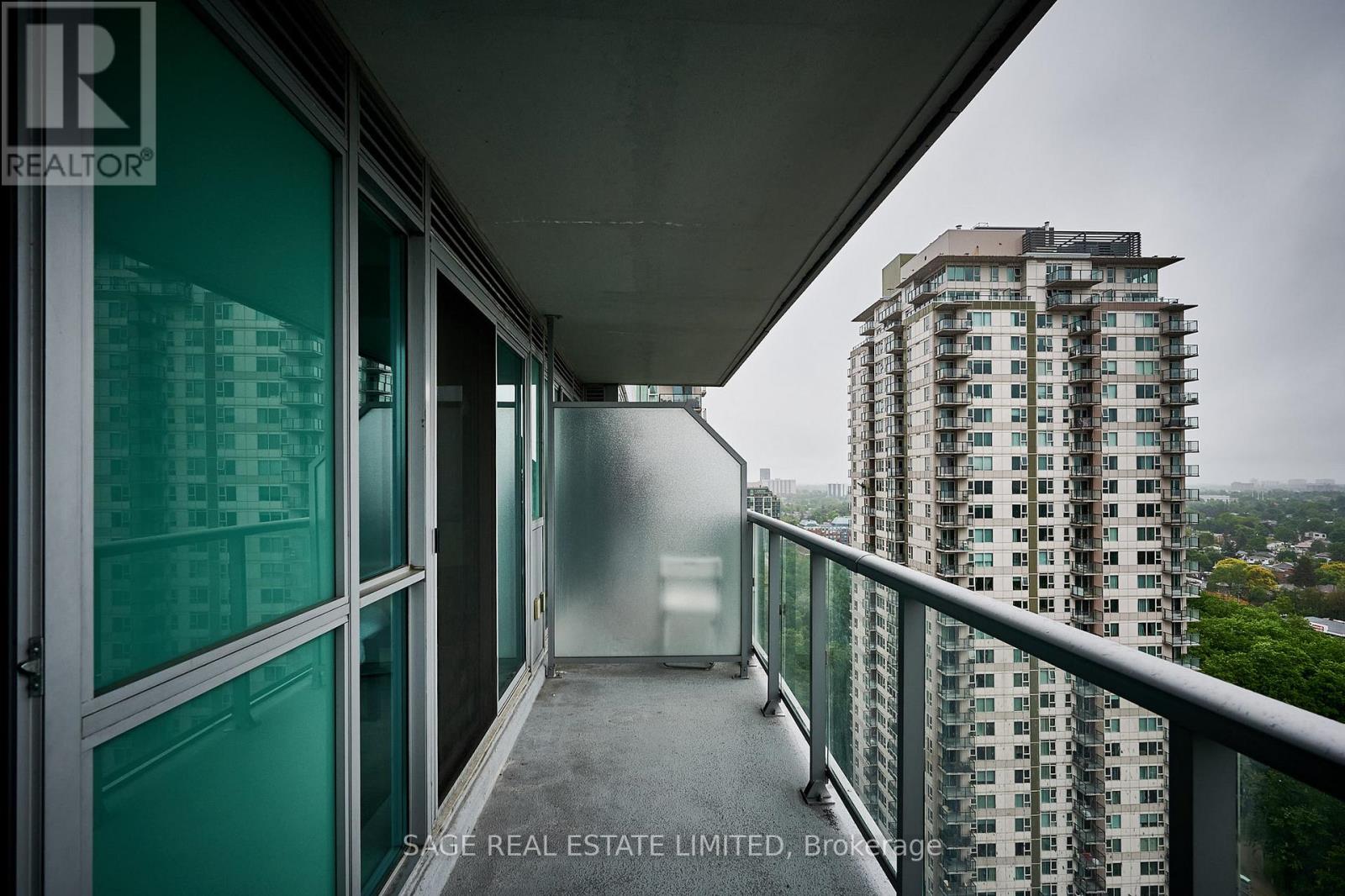 2201 - 50 Town Centre Court, Toronto, Ontario  M1P 0A9 - Photo 7 - E12992152