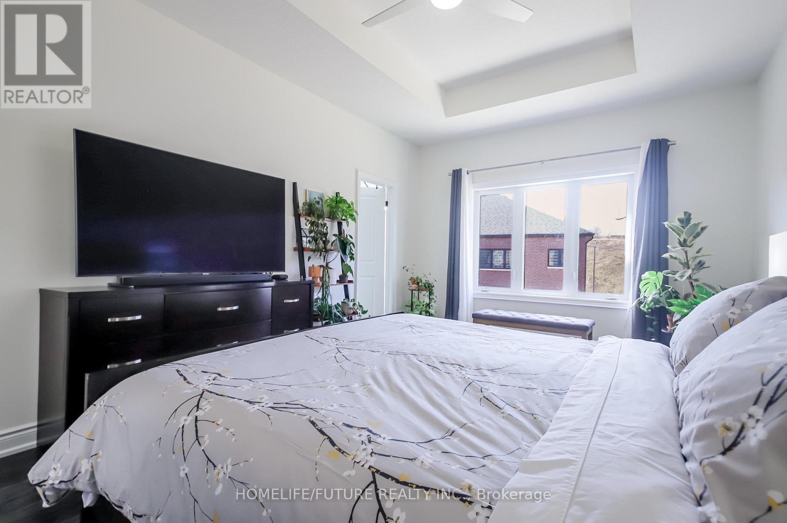 27 Ogston Crescent, Whitby, Ontario  L1P 0H3 - Photo 15 - E12992196