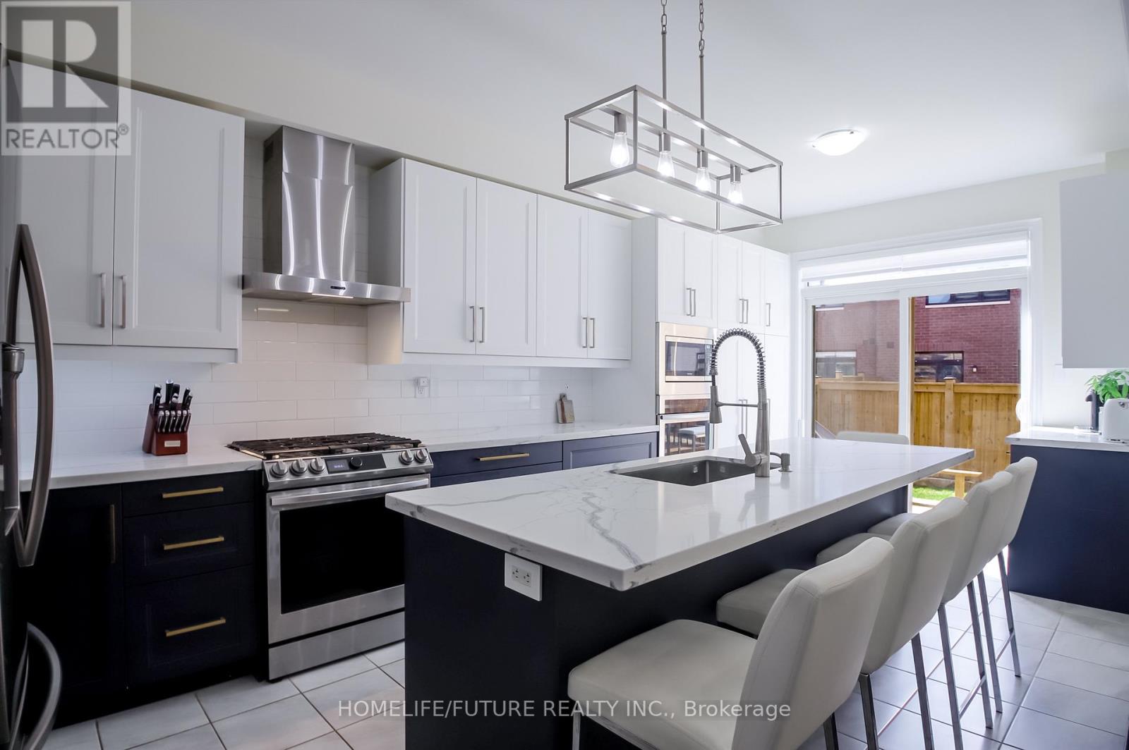 27 Ogston Crescent, Whitby, Ontario  L1P 0H3 - Photo 34 - E12992196