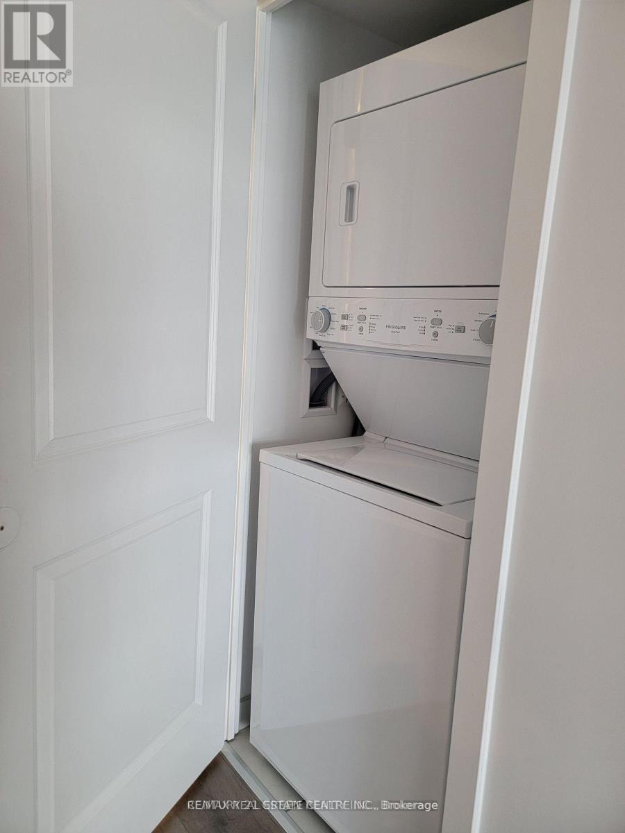 1107 - 1435 Celebration Drive, Pickering, Ontario  L1W 1L8 - Photo 10 - E12992268