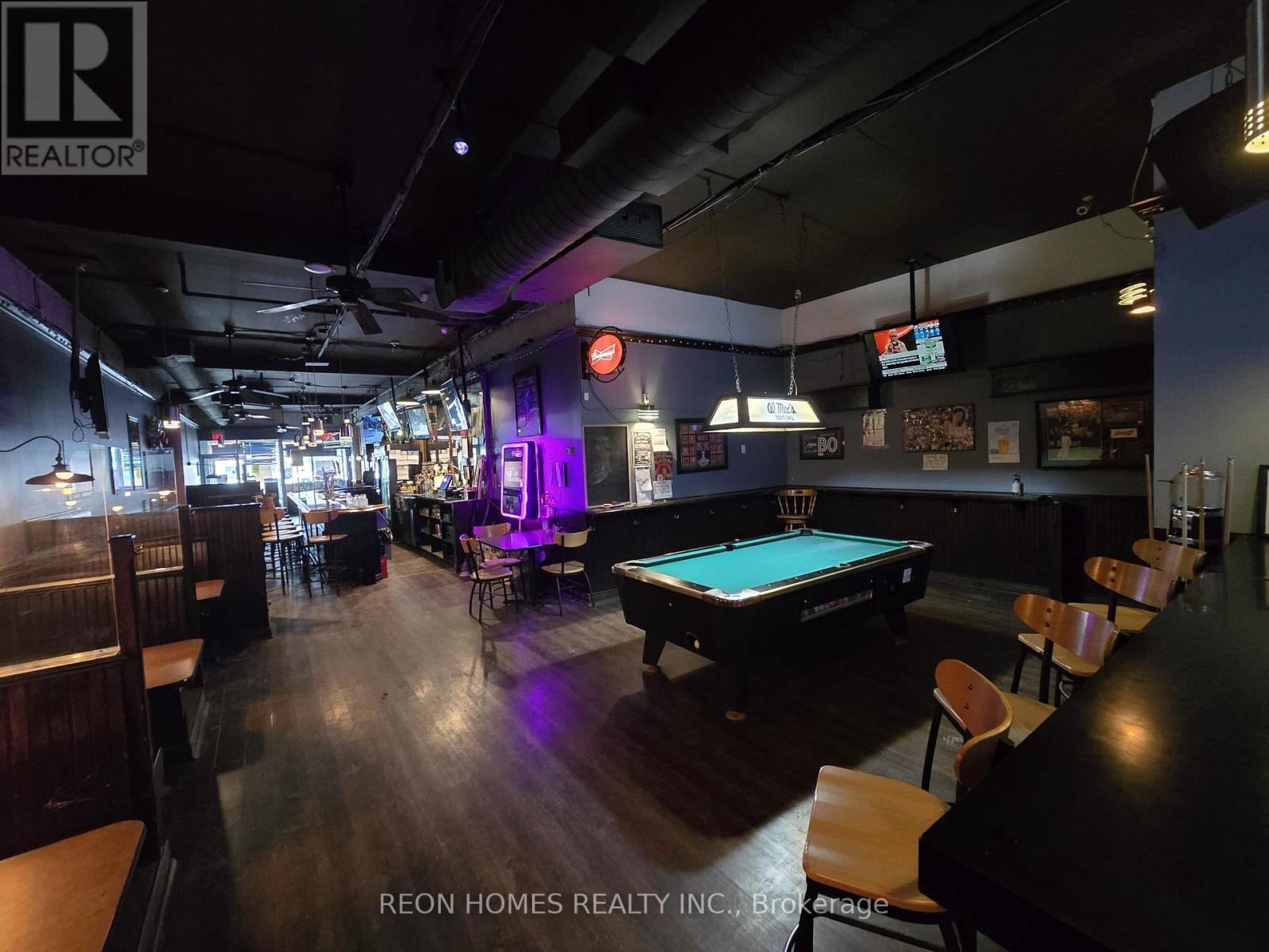 2459 KINGSTON ROAD, Toronto, Ontario