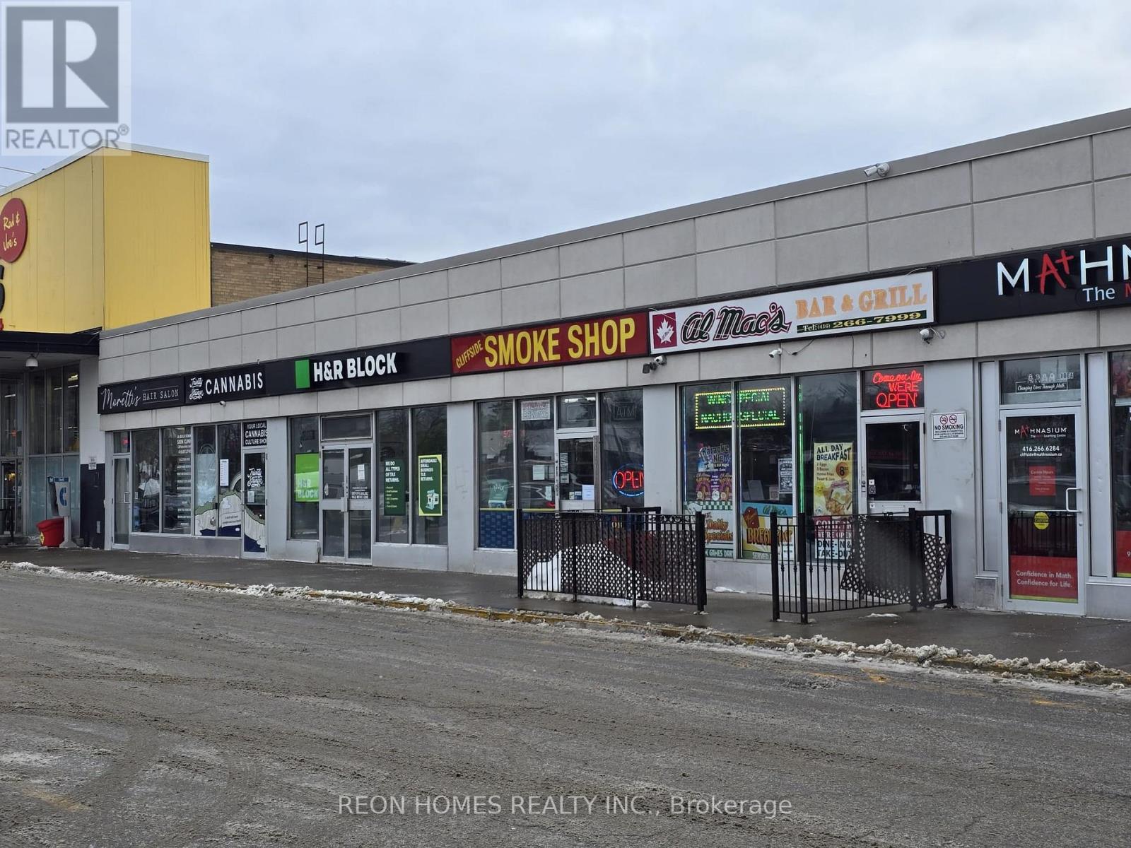 2459 Kingston Road, Toronto, Ontario  M1N 1V4 - Photo 4 - E12992298
