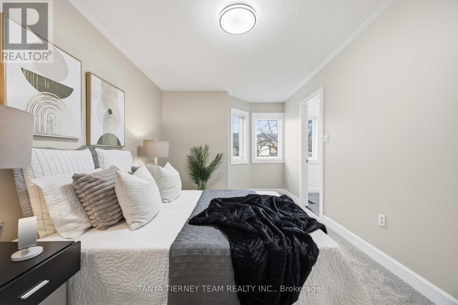 86 Zachary Place, Whitby, Ontario  L1M 1E2 - Photo 26 - E12992300