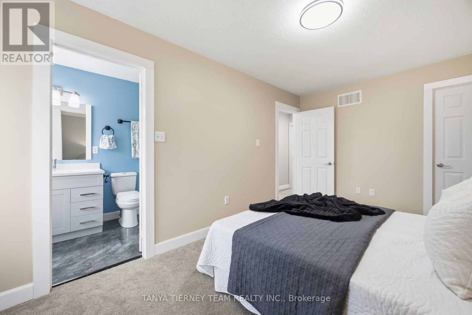 86 Zachary Place, Whitby, Ontario  L1M 1E2 - Photo 27 - E12992300