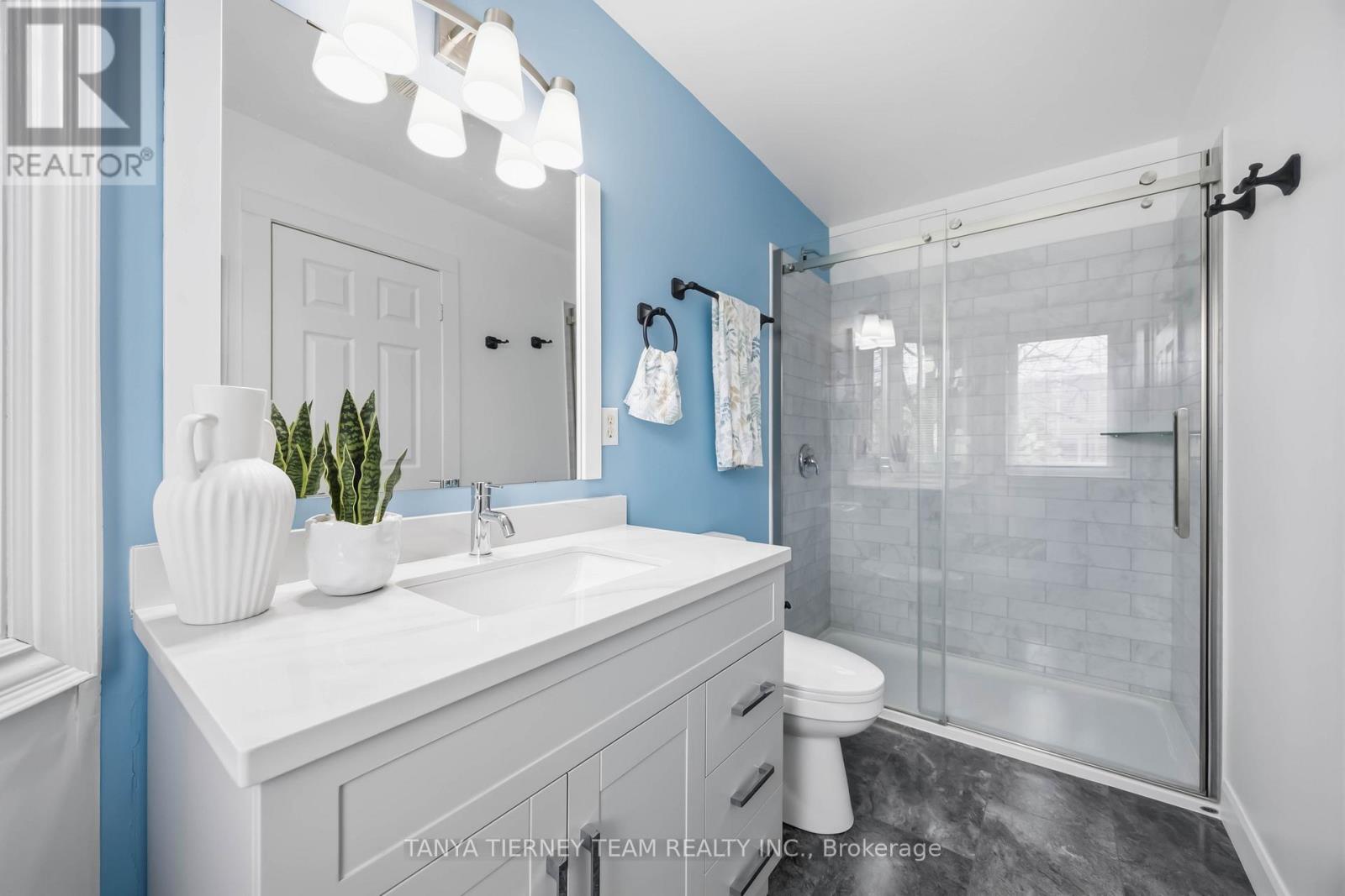 86 Zachary Place, Whitby, Ontario  L1M 1E2 - Photo 29 - E12992300