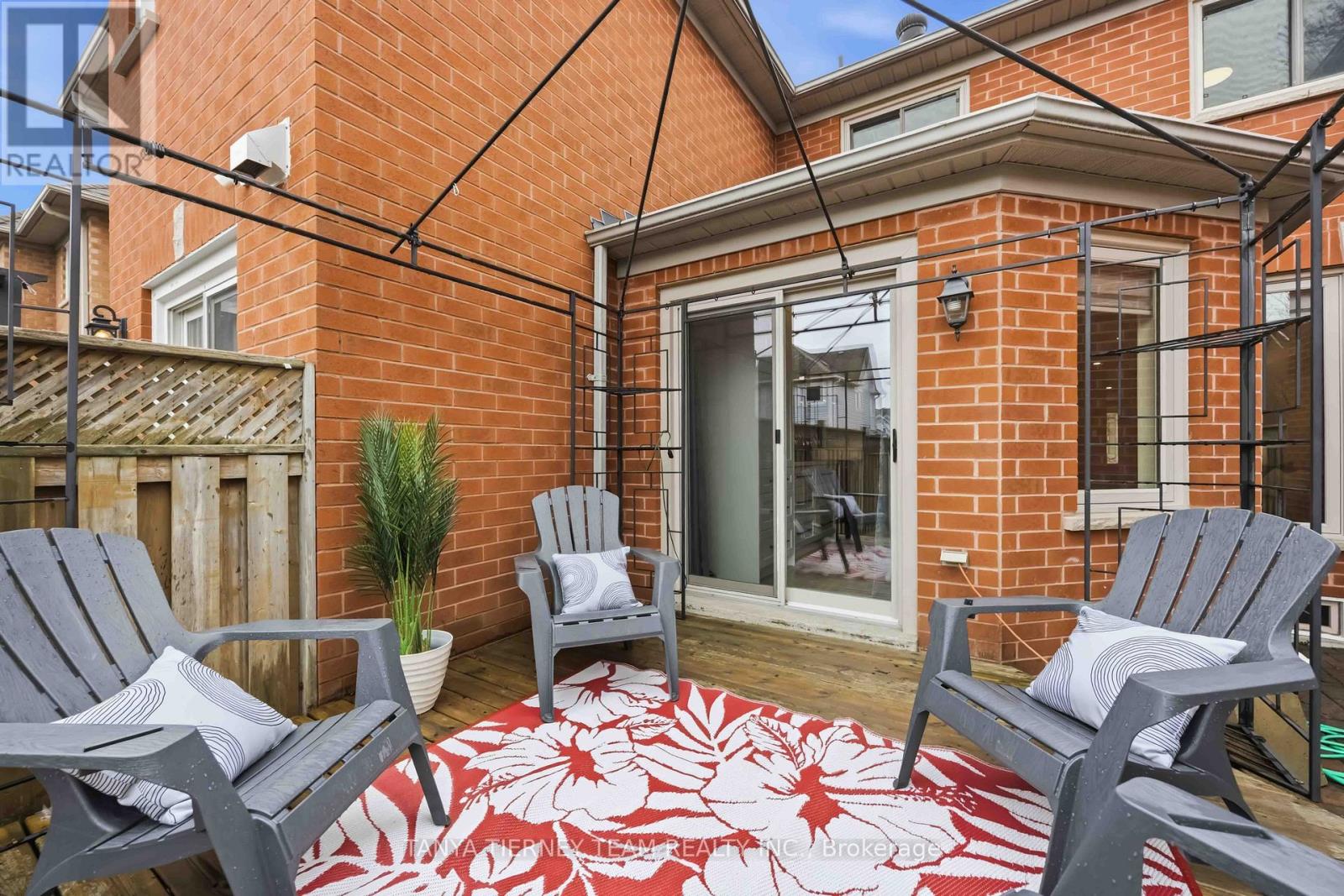 86 Zachary Place, Whitby, Ontario  L1M 1E2 - Photo 37 - E12992300