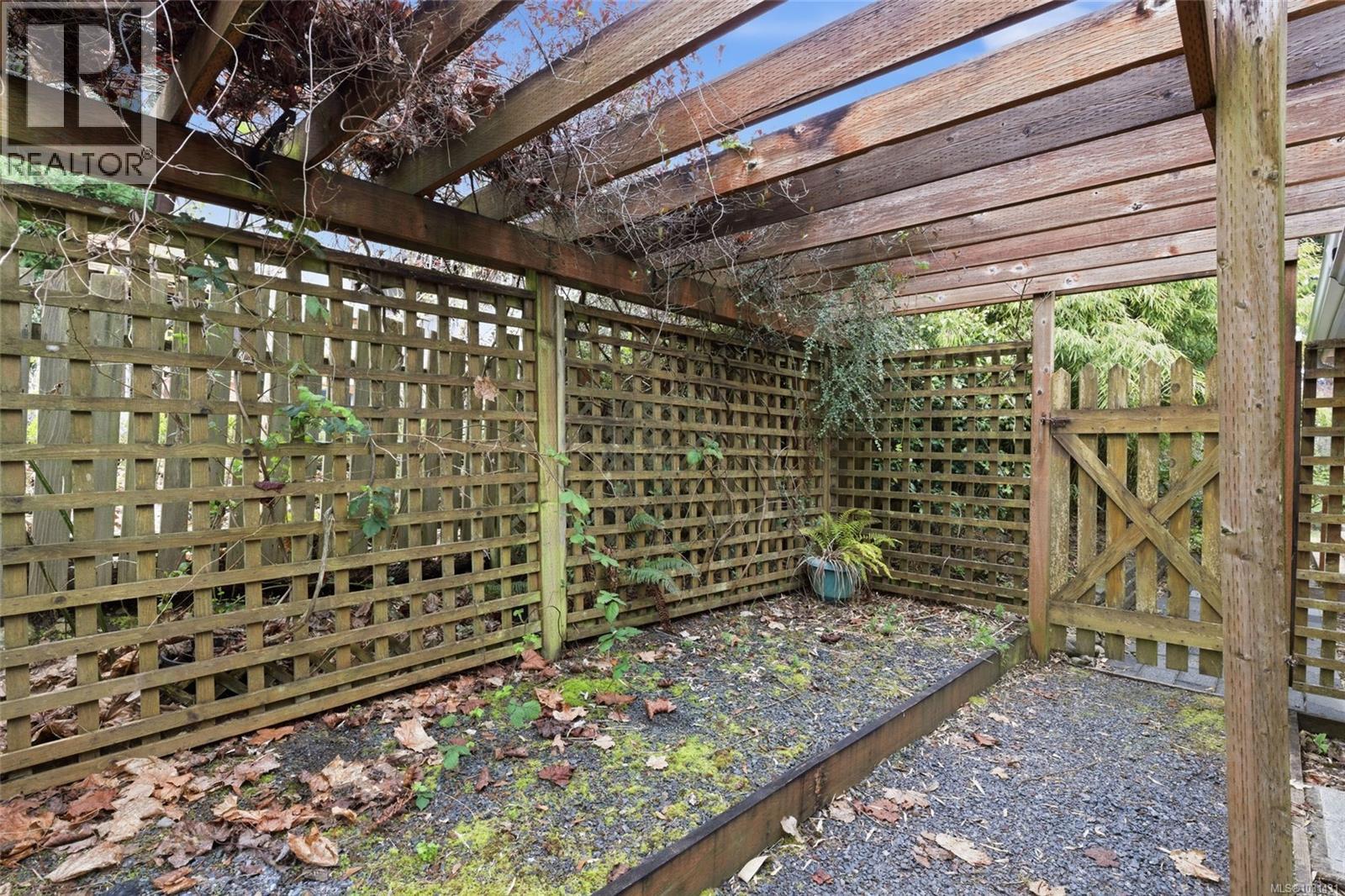 629 Jones St, Qualicum Beach, British Columbia  V9K 1H2 - Photo 22 - 1031431