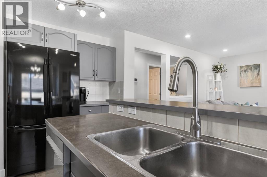 28 Elgin View Se, Calgary, Alberta  T2Z 4Z6 - Photo 14 - A2292658