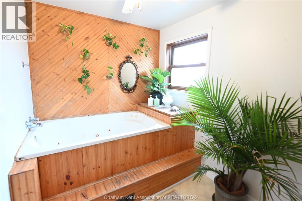 8 Ebenezer Street East, Ridgetown, Ontario  N0P 2C0 - Photo 38 - 26007851