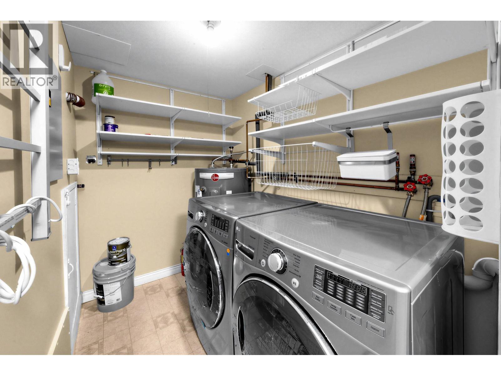 982 Howie Avenue, Coquitlam, British Columbia  V3J 1T3 - Photo 8 - R3107266