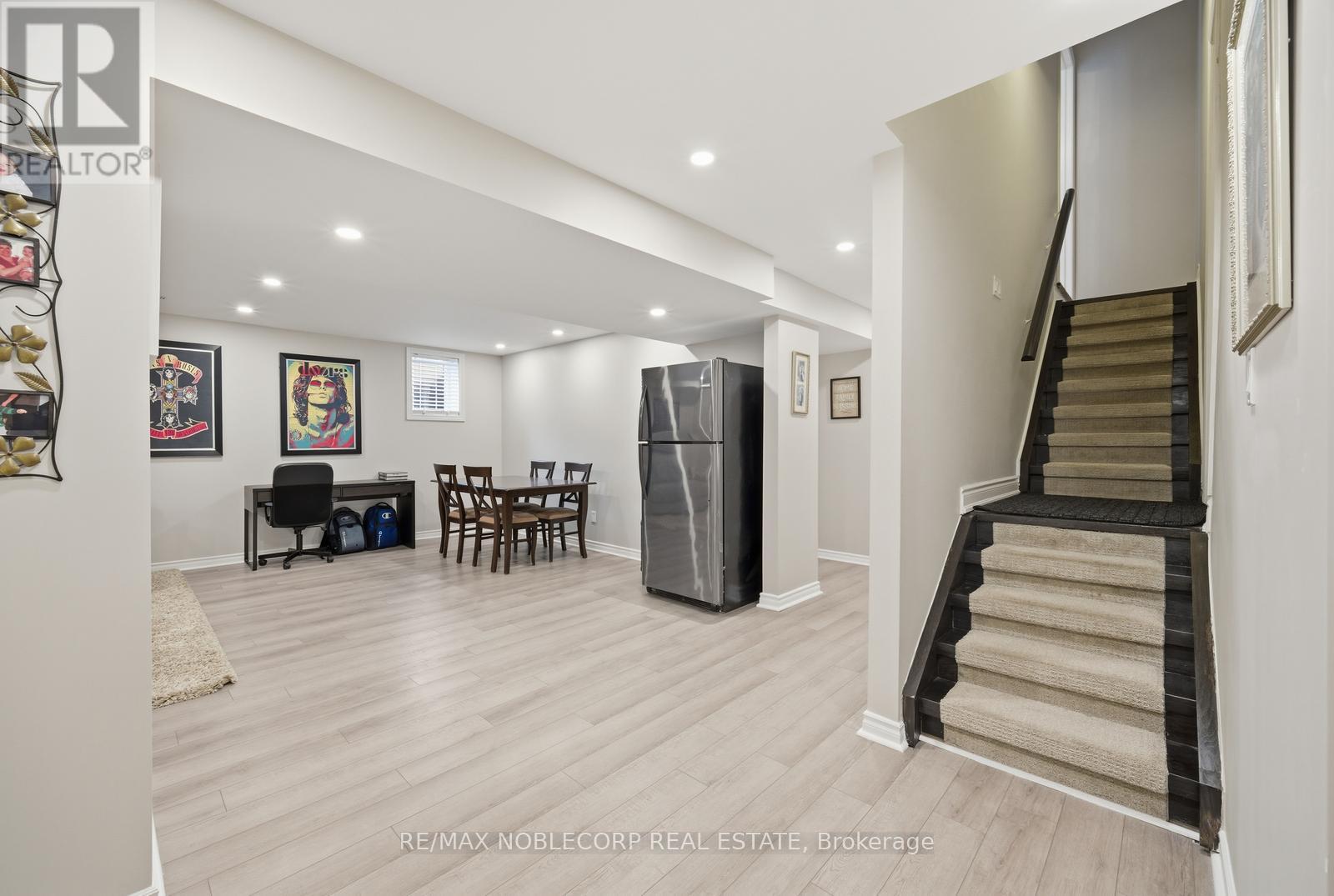 40 Pierce Place, New Tecumseth (Tottenham), Ontario  L0G 1W0 - Photo 38 - N12992170