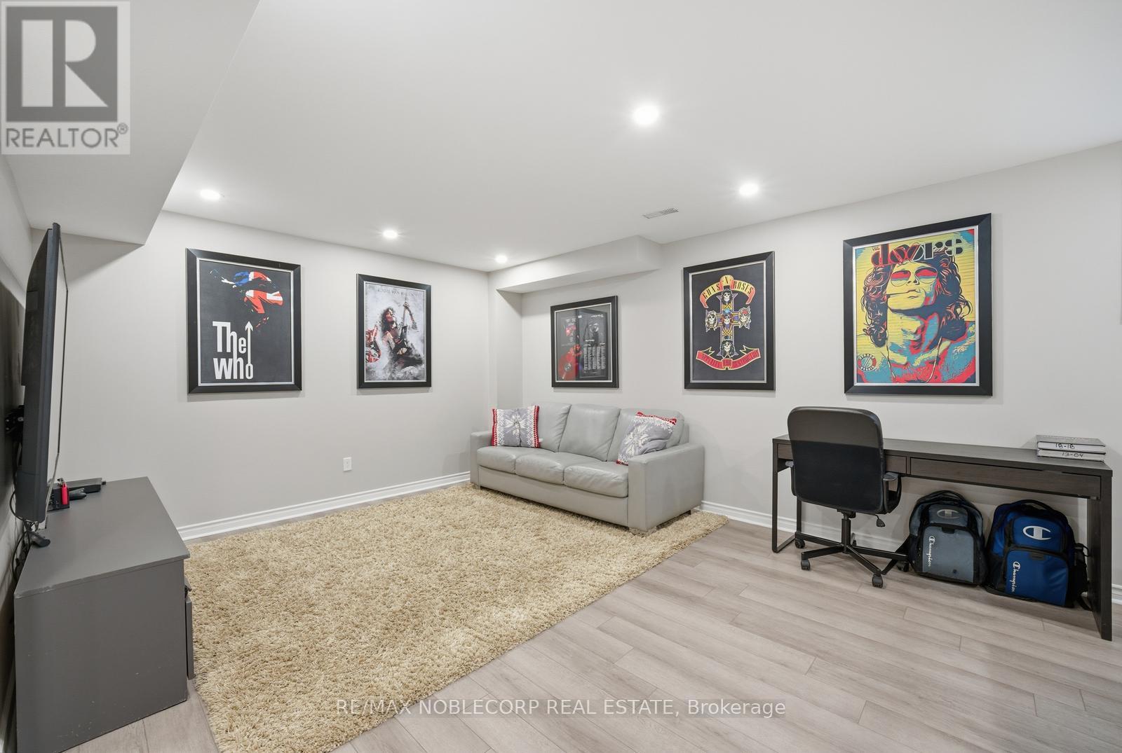 40 Pierce Place, New Tecumseth (Tottenham), Ontario  L0G 1W0 - Photo 39 - N12992170