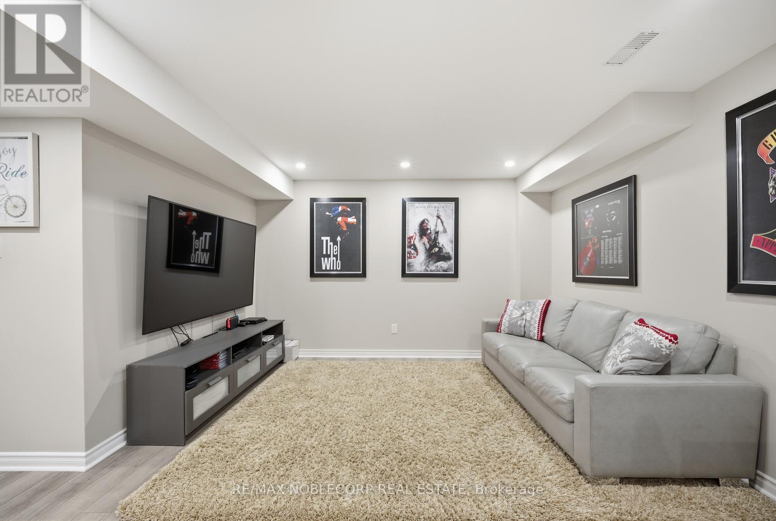 40 Pierce Place, New Tecumseth (Tottenham), Ontario  L0G 1W0 - Photo 40 - N12992170