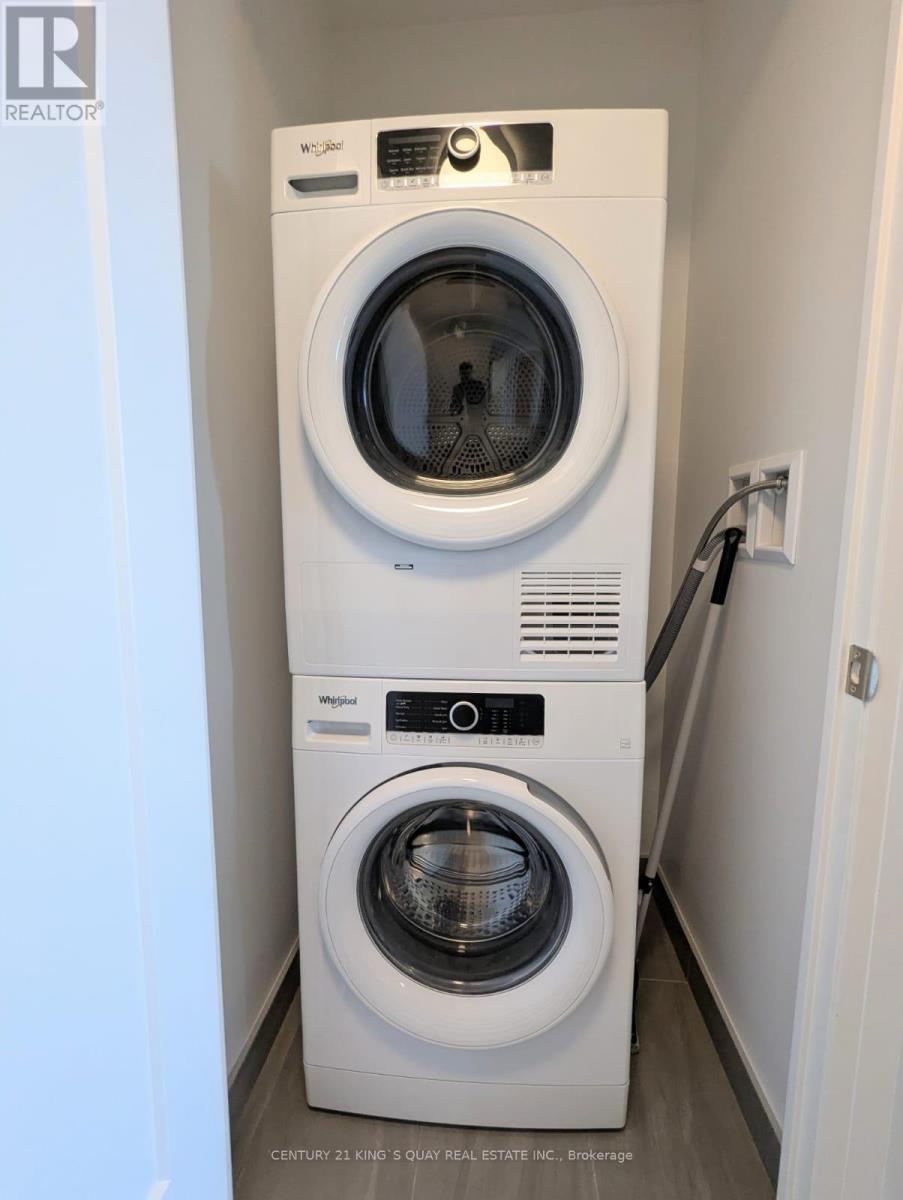 3308 - 8 Water Walk Drive, Markham, Ontario  L3R 6L4 - Photo 10 - N12992248