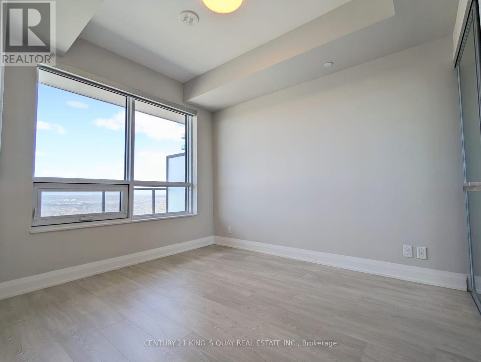 3308 - 8 Water Walk Drive, Markham, Ontario  L3R 6L4 - Photo 7 - N12992248