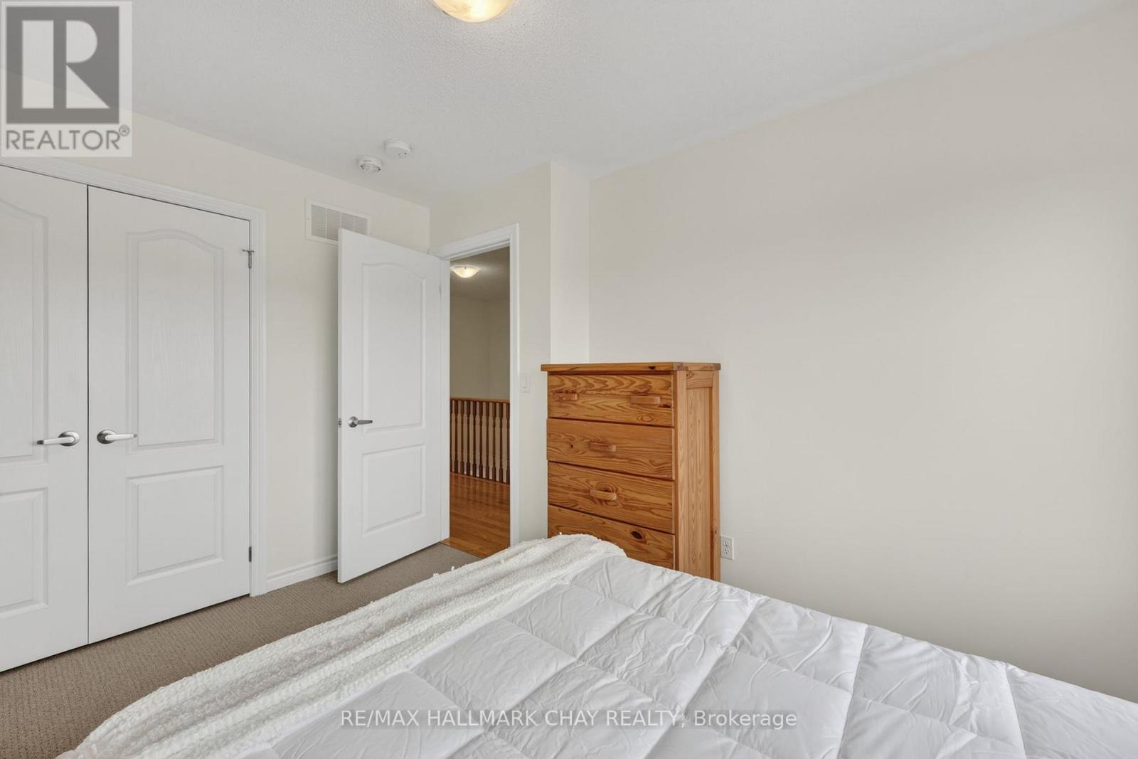 81 Alvin Pegg Drive, East Gwillimbury, Ontario  L9R 0R6 - Photo 20 - N12992258