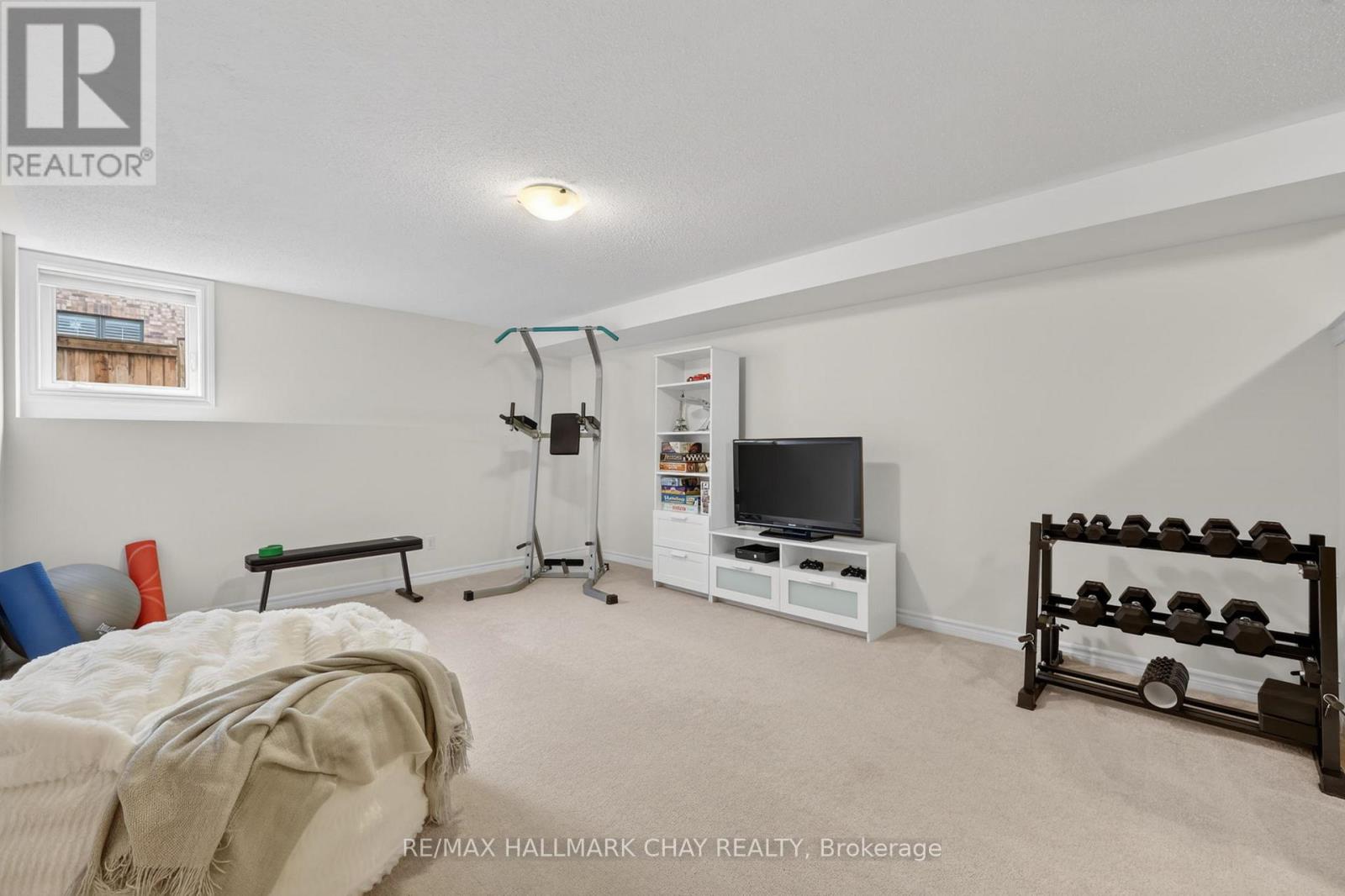 81 Alvin Pegg Drive, East Gwillimbury, Ontario  L9R 0R6 - Photo 31 - N12992258