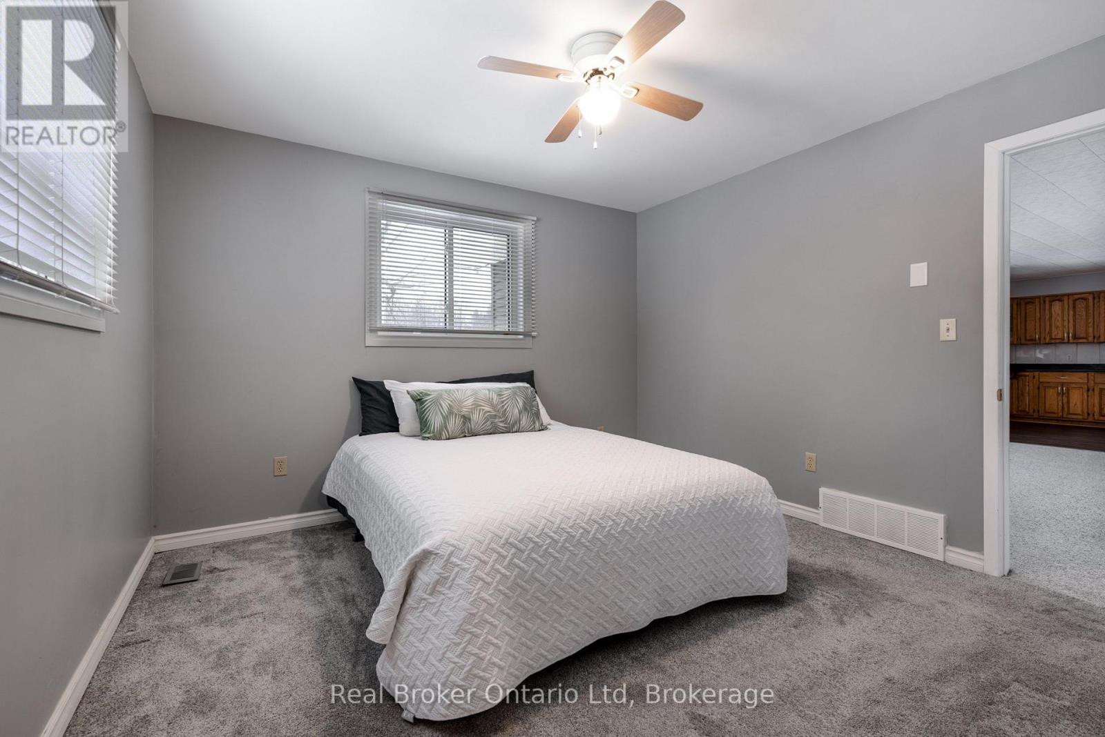 16 Twin River Drive N, South Bruce Peninsula, Ontario  N0H 2T0 - Photo 14 - X12927748