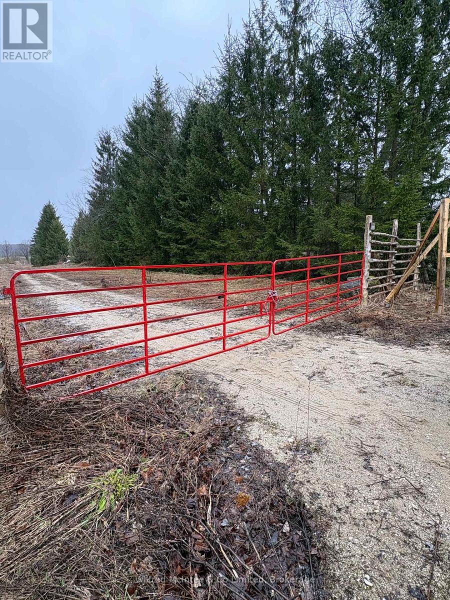 395549 Concession 2, Chatsworth, Ontario  N0H 1G0 - Photo 8 - X12911920