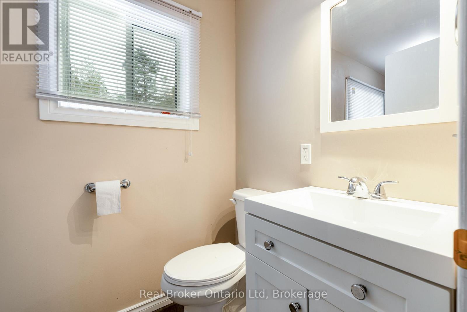 16 Twin River Drive N, South Bruce Peninsula, Ontario  N0H 2T0 - Photo 17 - X12927748