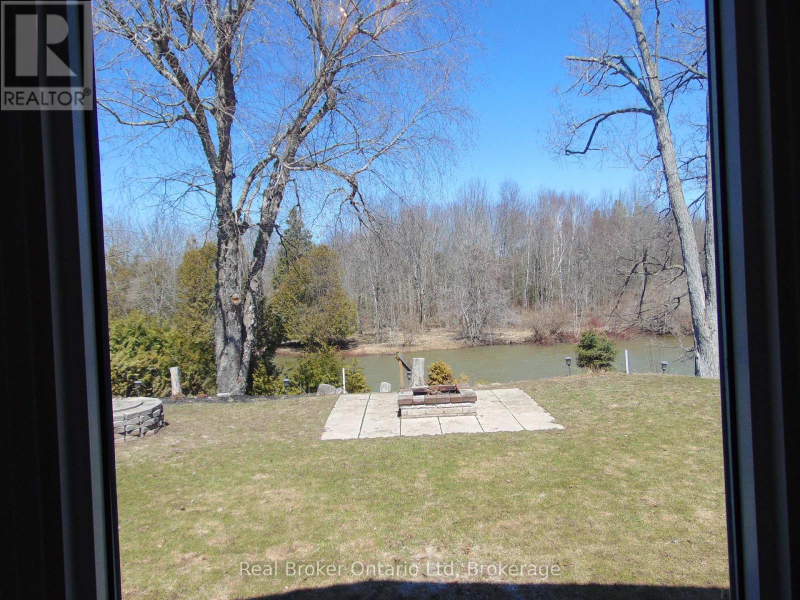 16 Twin River Drive N, South Bruce Peninsula, Ontario  N0H 2T0 - Photo 26 - X12927748