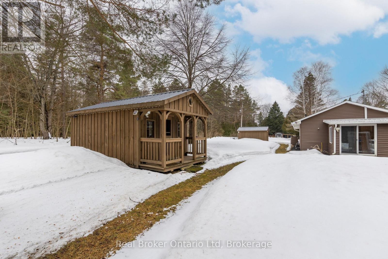 16 Twin River Drive N, South Bruce Peninsula, Ontario  N0H 2T0 - Photo 31 - X12927748