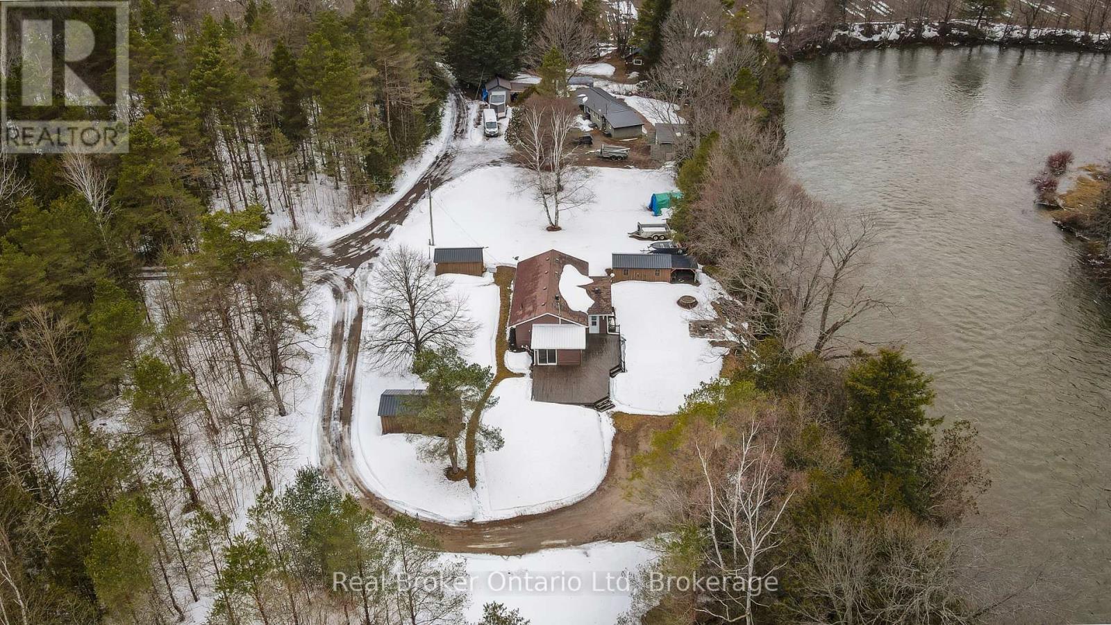 16 Twin River Drive N, South Bruce Peninsula, Ontario  N0H 2T0 - Photo 36 - X12927748