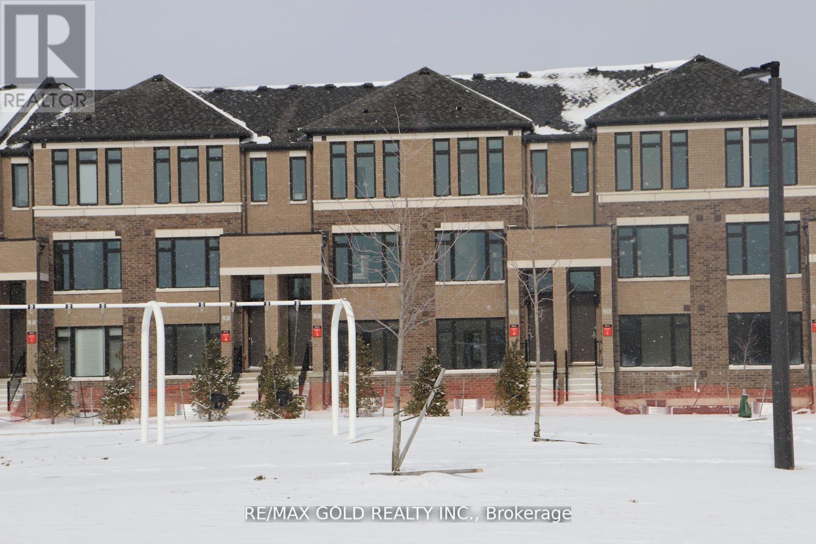 29 CHERRY HILL LANE, Barrie, Ontario