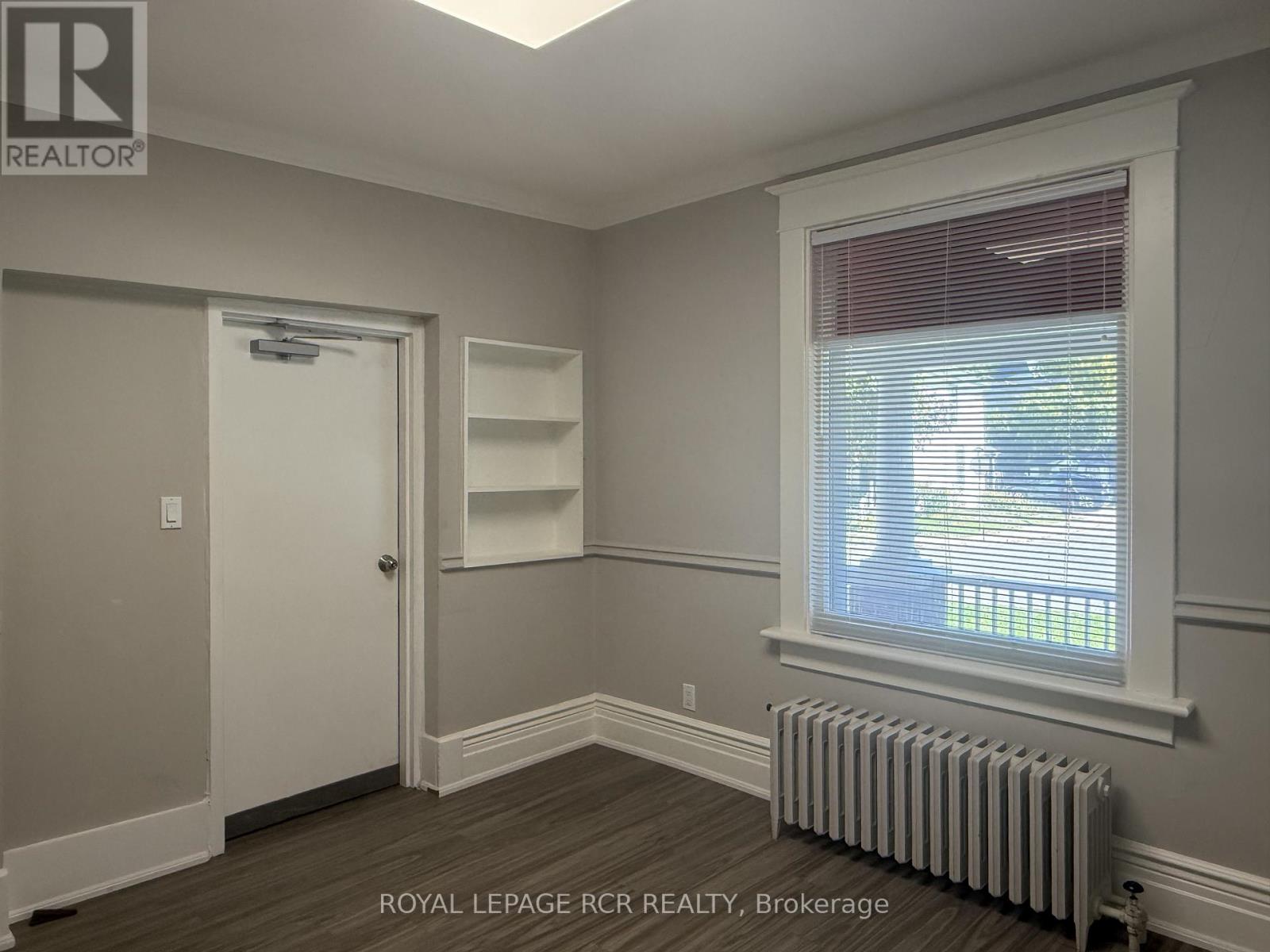 69 King Street W, Caledon, Ontario  L7E 1A2 - Photo 5 - W12681112