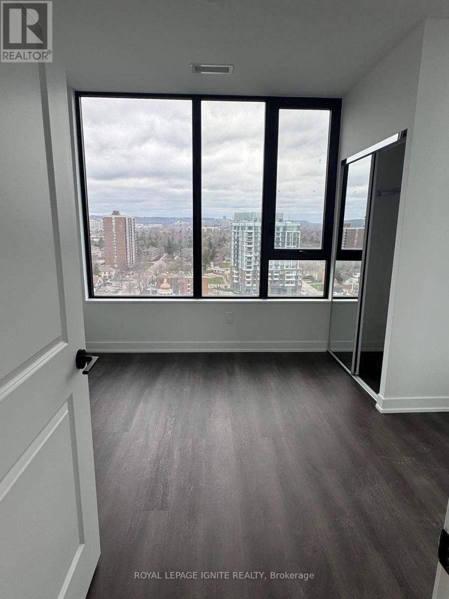 1302 - 2075 Lakeshore Road, Burlington, Ontario L7R 0H3 - Photo 12 - W12965370