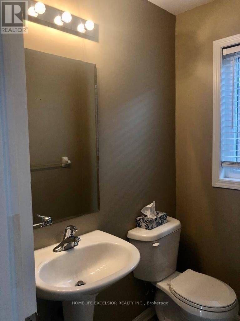 916 Toletza Landing, Milton, Ontario  L9T 7T6 - Photo 12 - W12992096