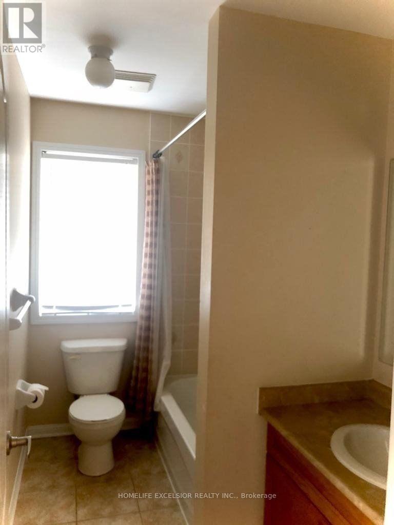 916 Toletza Landing, Milton, Ontario  L9T 7T6 - Photo 17 - W12992096