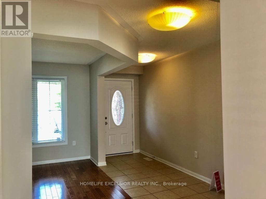 916 Toletza Landing, Milton, Ontario  L9T 7T6 - Photo 2 - W12992096