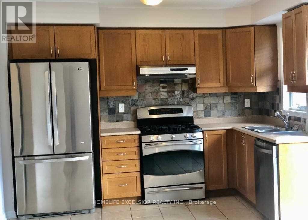 916 Toletza Landing, Milton, Ontario  L9T 7T6 - Photo 9 - W12992096