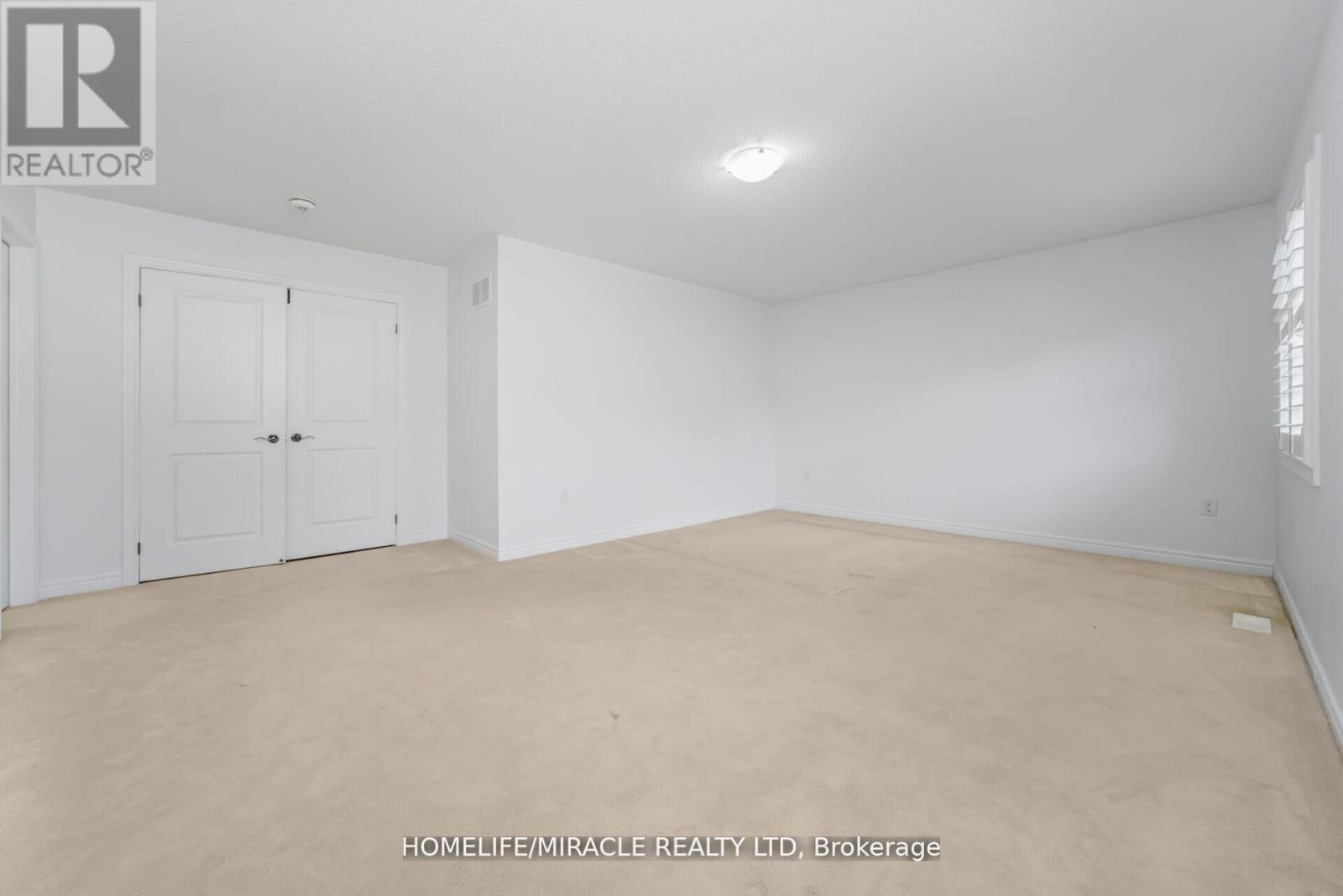 10 Kenora Street, Brampton, Ontario  L6X 5N8 - Photo 23 - W12992138