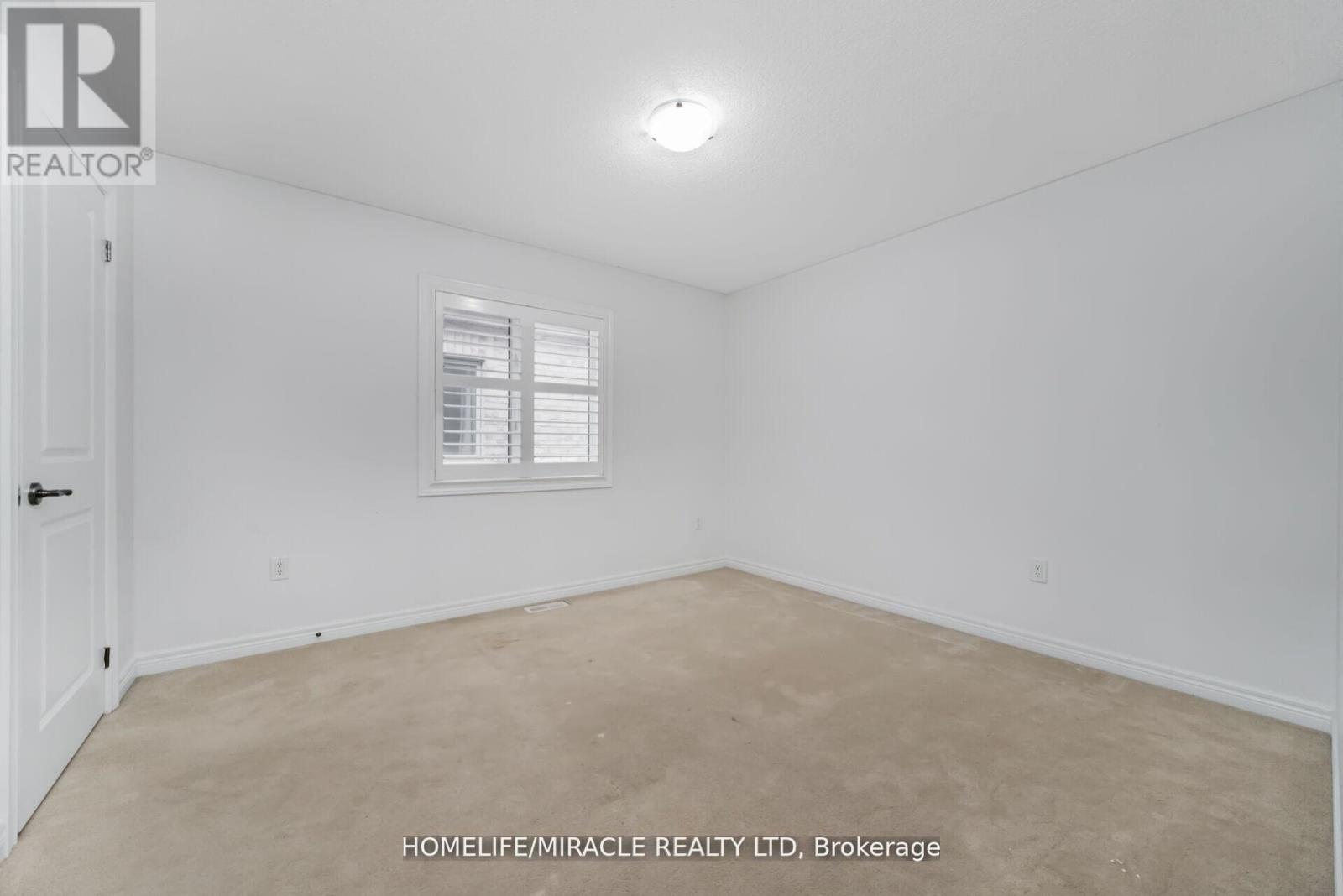 10 Kenora Street, Brampton, Ontario  L6X 5N8 - Photo 30 - W12992138