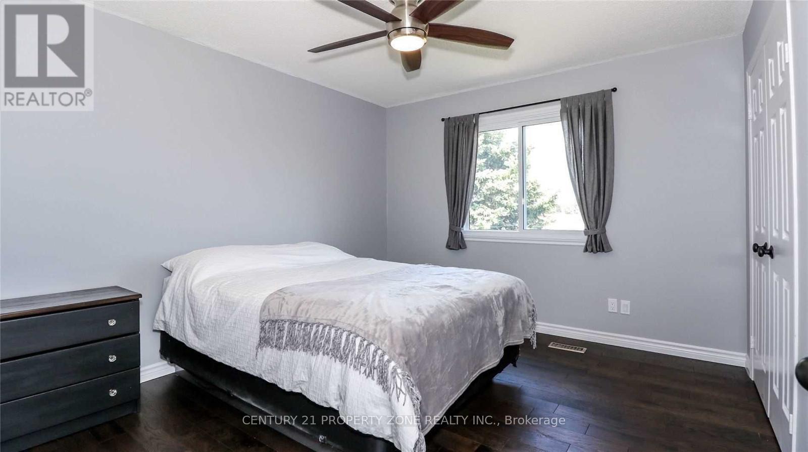 Main - 18 Red Tail Court, Brampton, Ontario  L6Z 3N1 - Photo 25 - W12992142