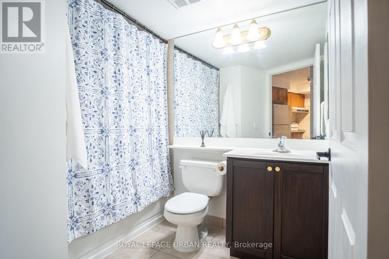 222 - 700 Humberwood Boulevard, Toronto, Ontario  M9W 7J4 - Photo 15 - W12992180