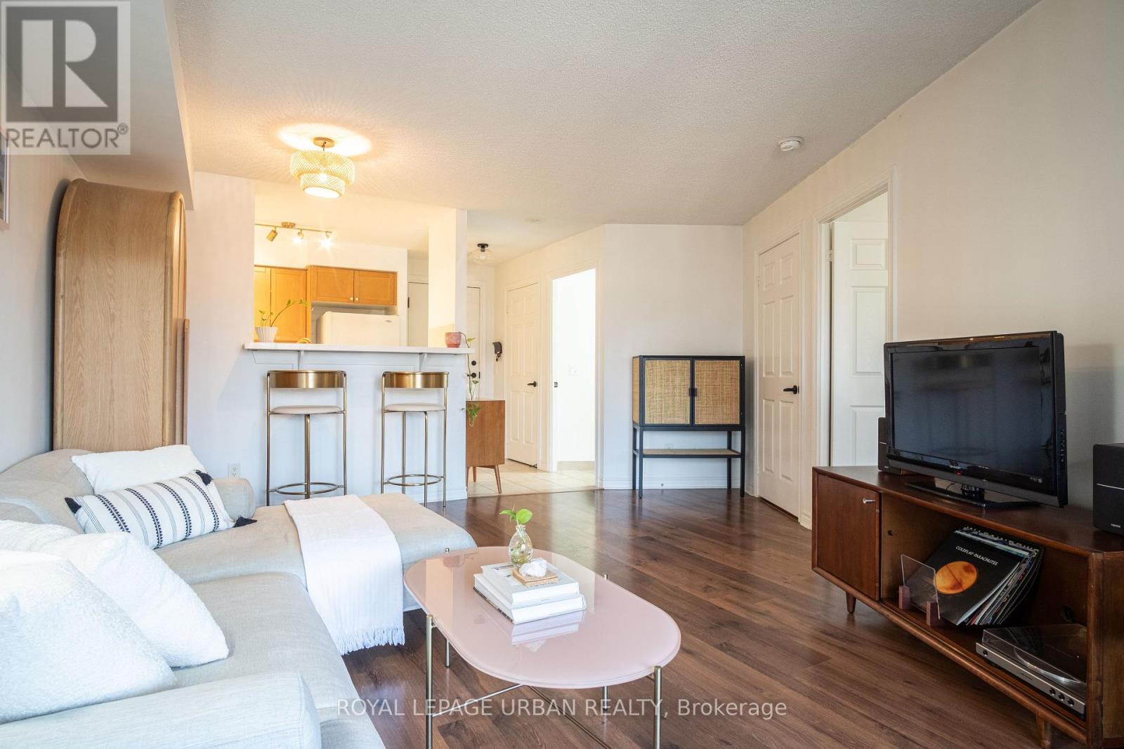 222 - 700 Humberwood Boulevard, Toronto, Ontario  M9W 7J4 - Photo 6 - W12992180