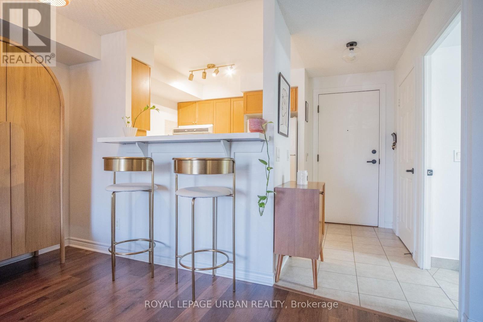 222 - 700 Humberwood Boulevard, Toronto, Ontario  M9W 7J4 - Photo 7 - W12992180